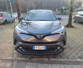 Toyota CHR style lange anno 2018