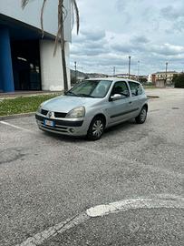 Renault Clio NEOPATENTATI 