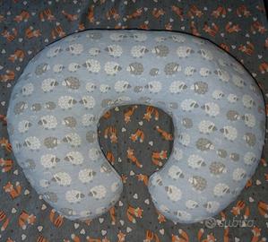 Cuscino per allattamento o tummy time