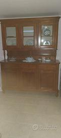 credenza con alzatina