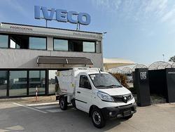 Piaggio Porter NP6 con vasca ribaltabile e