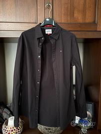 Camicia Tommy nera Taglia S nuova