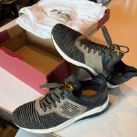 Lotto Leggenda_Sneakers con scatola originale
