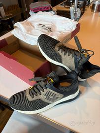 Lotto Leggenda_Sneakers con scatola originale