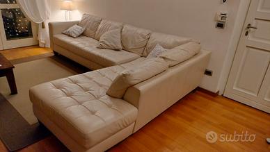 Divano& Divani in pelle con chaise long