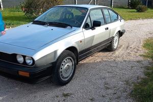 Alfa Romeo Alfetta GTV 2.0