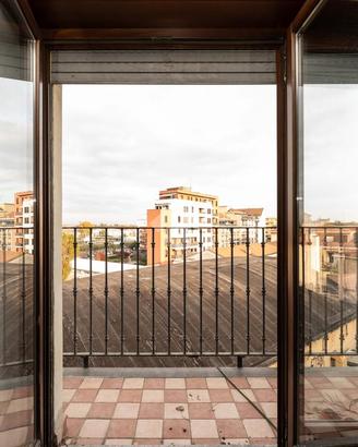 2 LOCALI A MILANO