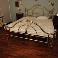 Letto matrimoniale in ottone 