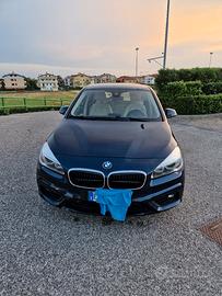BMW 216D 