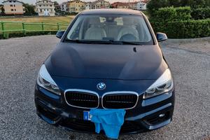 BMW 216D 