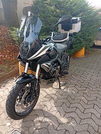 QJ SRT 600 sx