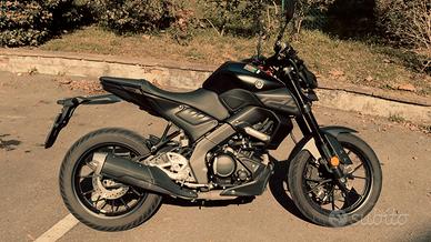 YAMAHA MT-125  2020  14.300 km  superaccessoriata