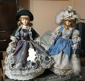 Bambole in porcellana Victoria e Rebecca Dolls