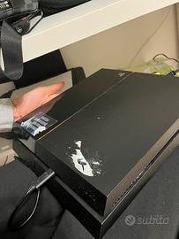 Play station 4 con vari giochi