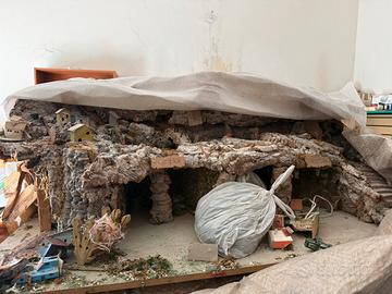 Presepe in legno e sughero