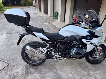 moto BMW r1250 rs