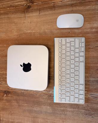Apple Mac Mini M2 (2023) + Magic Keyboard e Mouse