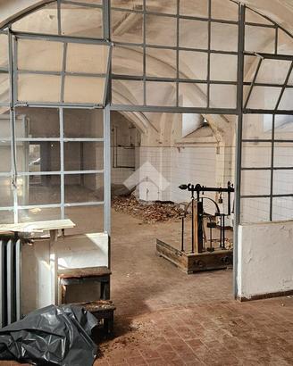 MULTILOCALE A MONTELEONE D'ORVIETO