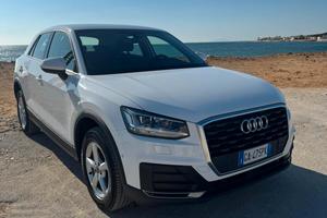 Audi Q2 30 TDI S tronic Business 2020
