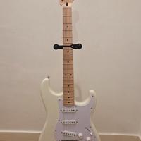 chitarra elettronica squier stratocaster sonic HT