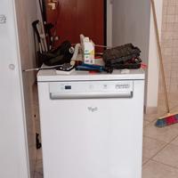 lavastoviglie whirlpool 60 cm 