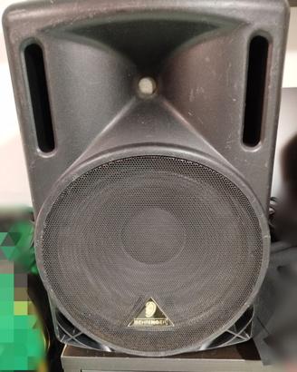 Casse attive Behringer eurolive 212 a