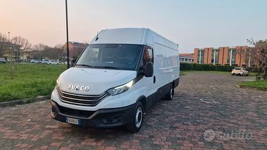iveco daily 3.0 180cv 2022