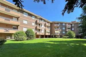 2 LOCALI A CARATE BRIANZA