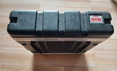 Rack Case 2U marca SKB - Road Ready Protection