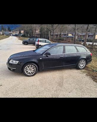 AUDI A6 SW 2000 CC 14 CAV GANCIO TRAINO PERMUTA