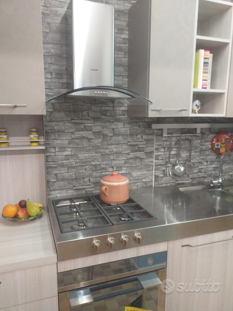 Subito - CASALINDA SUPERMERCATI - Spatola da Cucina in Silicone Colori  assortiti - - Arredamento e Casalinghi In vendita a Viterbo