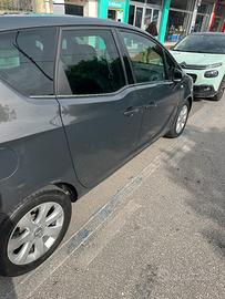 opel meriva b