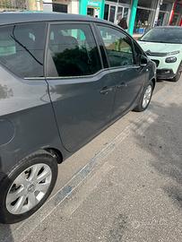 opel meriva b