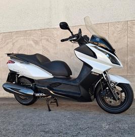 Kymco Downtown 300i ABS