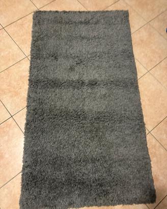 Tappeto grigio