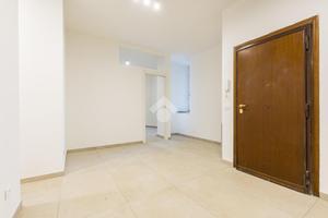 MONOLOCALE A ROMA