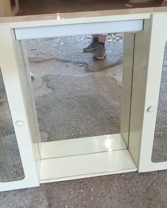 mobile bagno specchiera illuminata