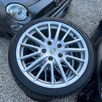 Porsche boxster cayman cerchi e gomme 235/135/19