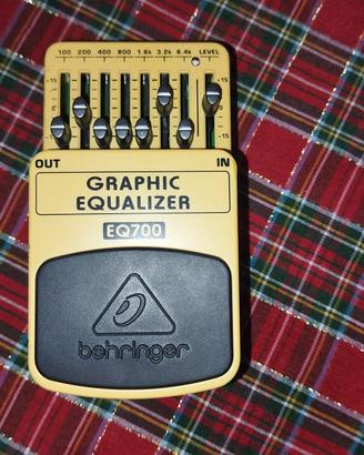 eq700 behringer  equalizzatore a 7 bande