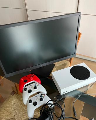 Xbox Serie S, 3 pad, Monitor Omen Oled 144hz