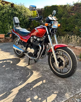 Honda nighthawk CB 650 SC