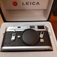 Leica M4