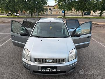 Ford Fusion 1.6 16V 5p. Leather