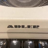 Macchina da scrivere anni 70