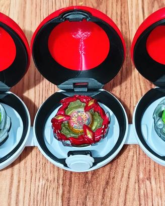 Porta Beyblade X a forma di Pokéball