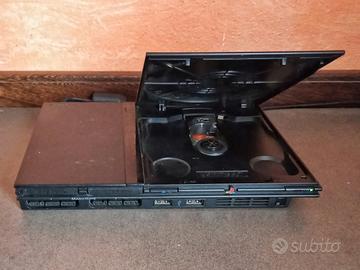 Sony PS2 Slim + alimentatore e cavi.