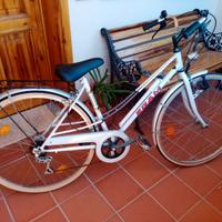 bicicletta donna superleggera
