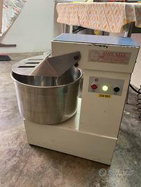 Impastatrice planetaria della Santoleri