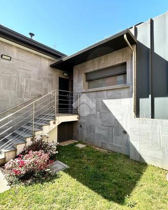 VILLA SINGOLA A SETTIMO MILANESE
