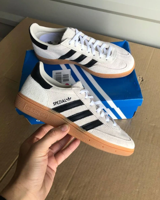 Scarpe da ginnastica Adidas unisex 39